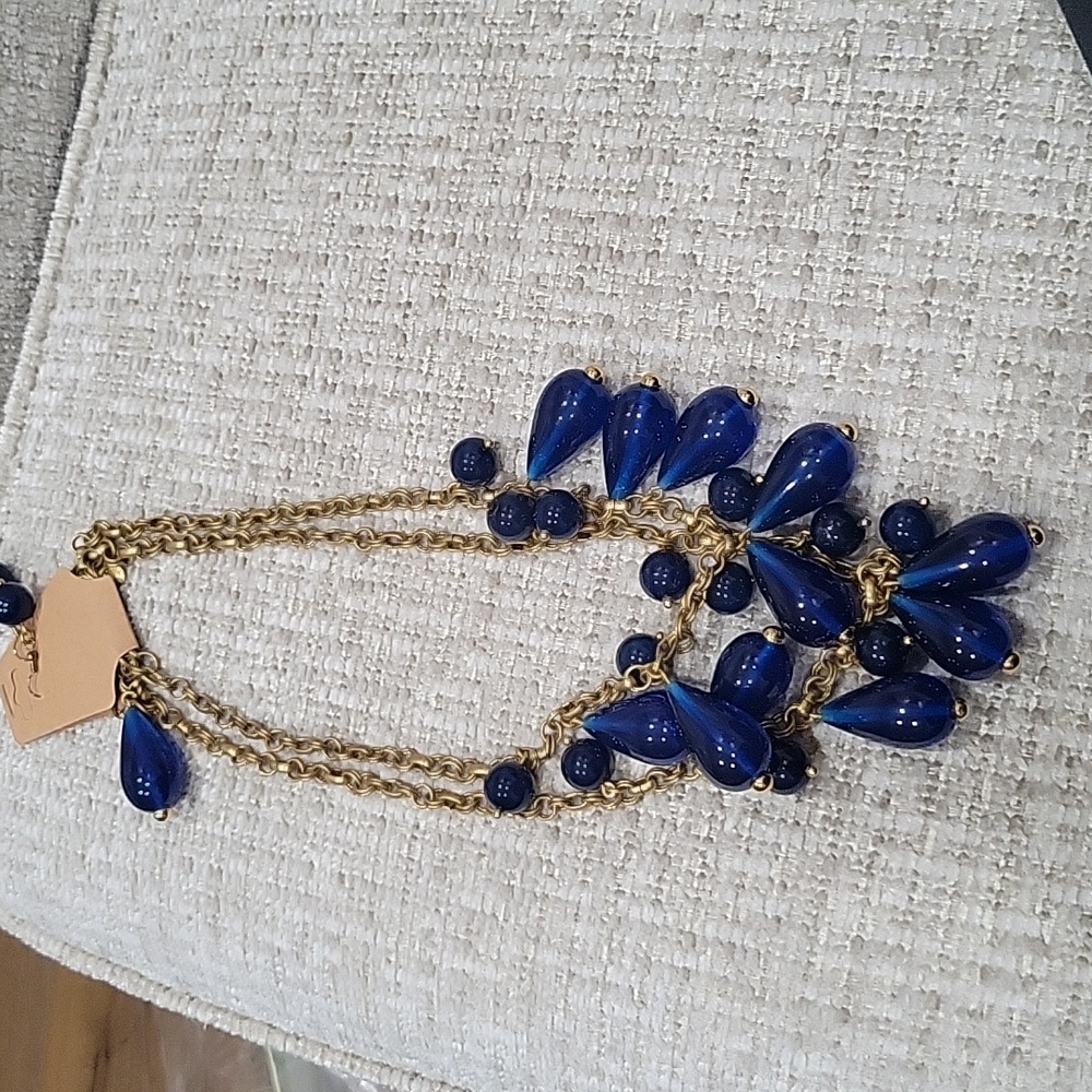 😼Necklace & matching earrings  vintage